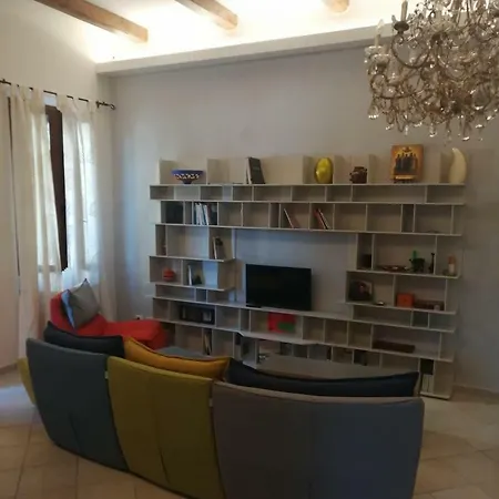 Labico121 Apartman *